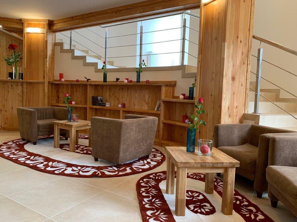 Baron Spa Hotel - Museum Γιαρέμτσε Εξωτερικό φωτογραφία