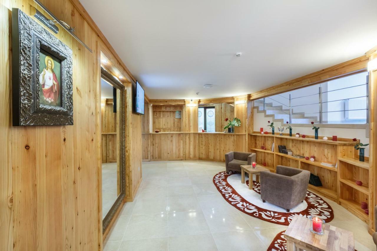 Baron Spa Hotel - Museum Γιαρέμτσε Εξωτερικό φωτογραφία