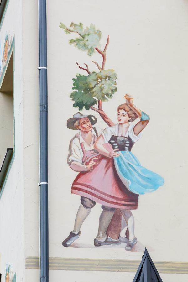 Baron Spa Hotel - Museum Γιαρέμτσε Εξωτερικό φωτογραφία